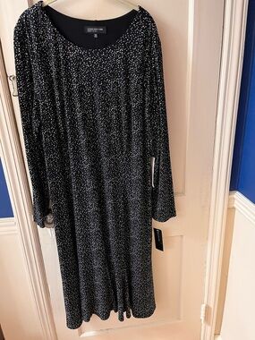 Jones New York Black and White Polka Dot Long-Sleeve Swing Dress
